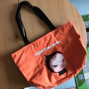 Zip tote bag